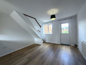 Lounge- click for photo gallery